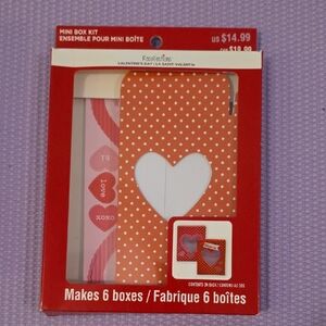 Recollections Red and White Heart Box Kit